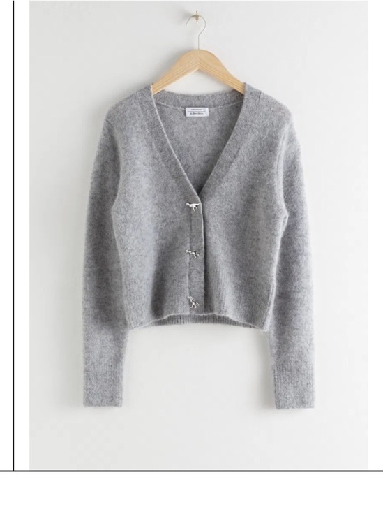 & Other Stories Sweaters - & Other Stories
Women's Grey Dinosaur Button Knit Cardigan small